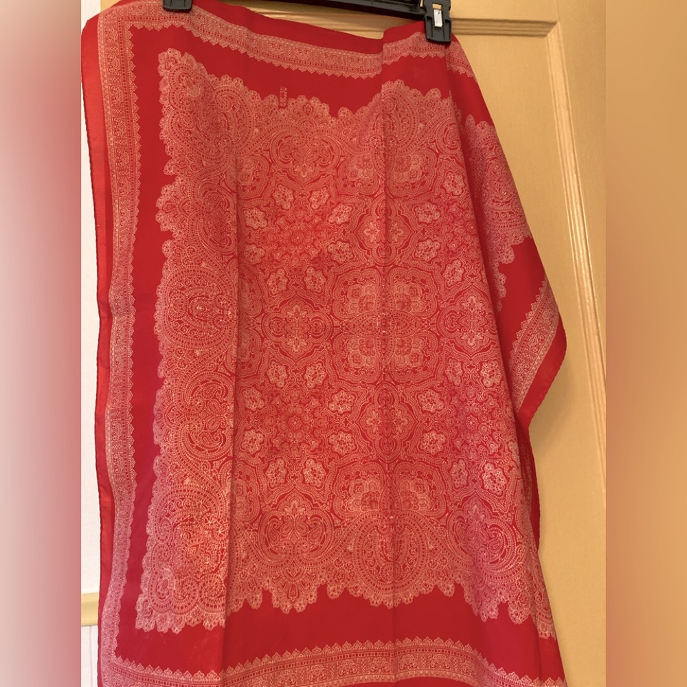 Robinson Golluber scarf, red and white